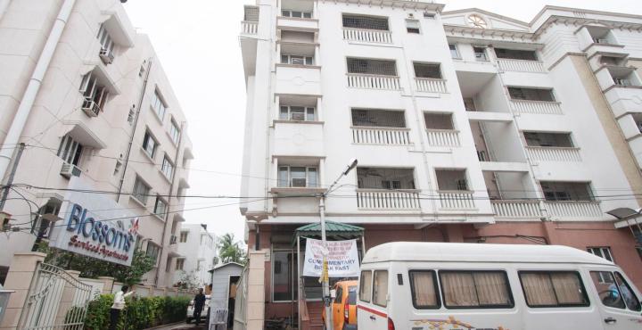 Capital O 66763 Blossoms Serviced Apartments Chennai Exterior foto